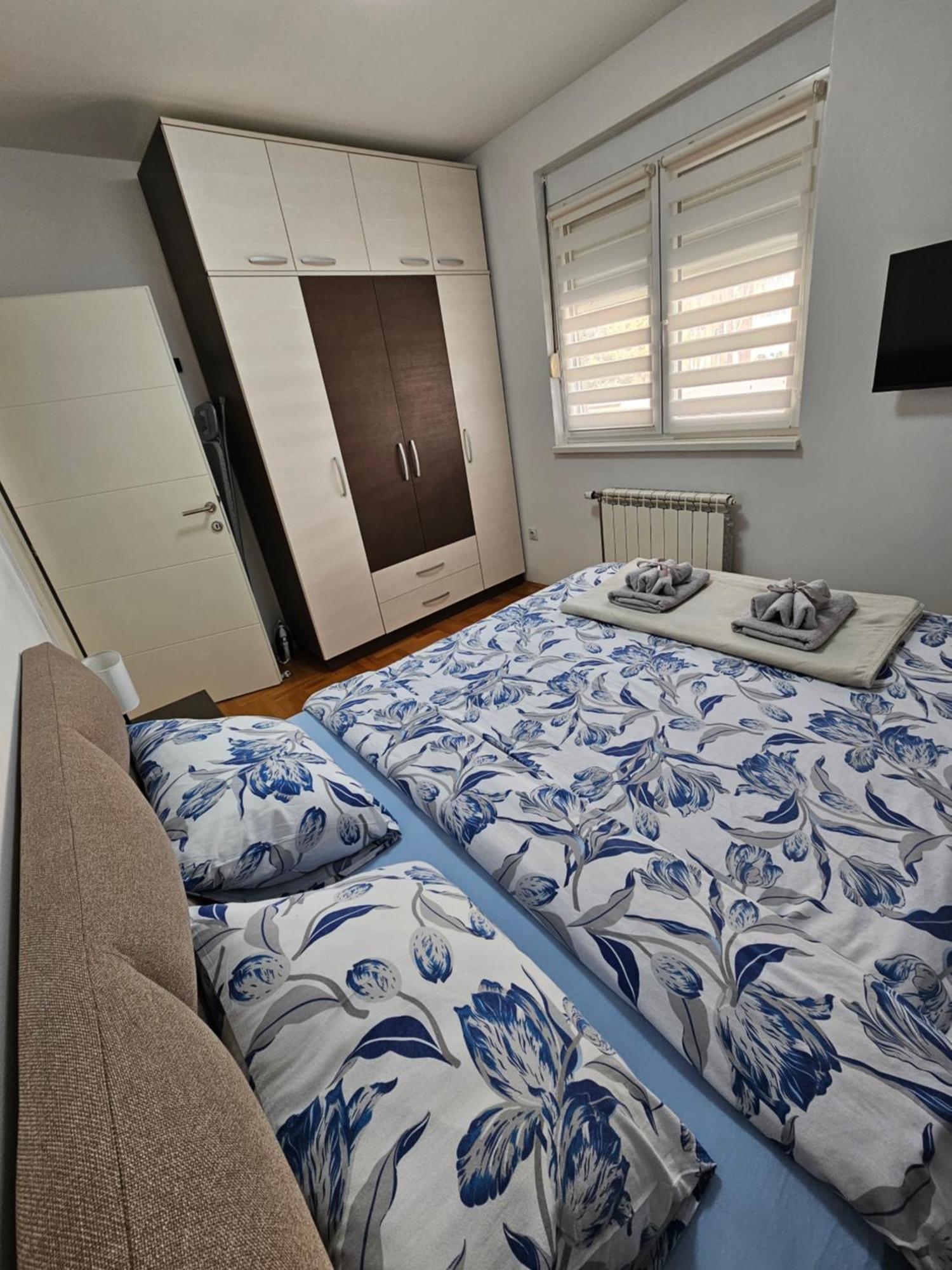 Apartman Vukota Pirot Buitenkant foto